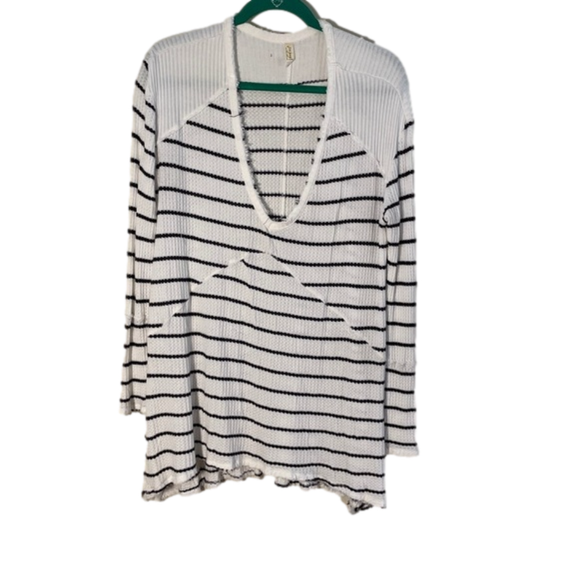 Free People Waffle Knit Oversized Stripped Long Sleeve Size Medium - Picture 1 of 9